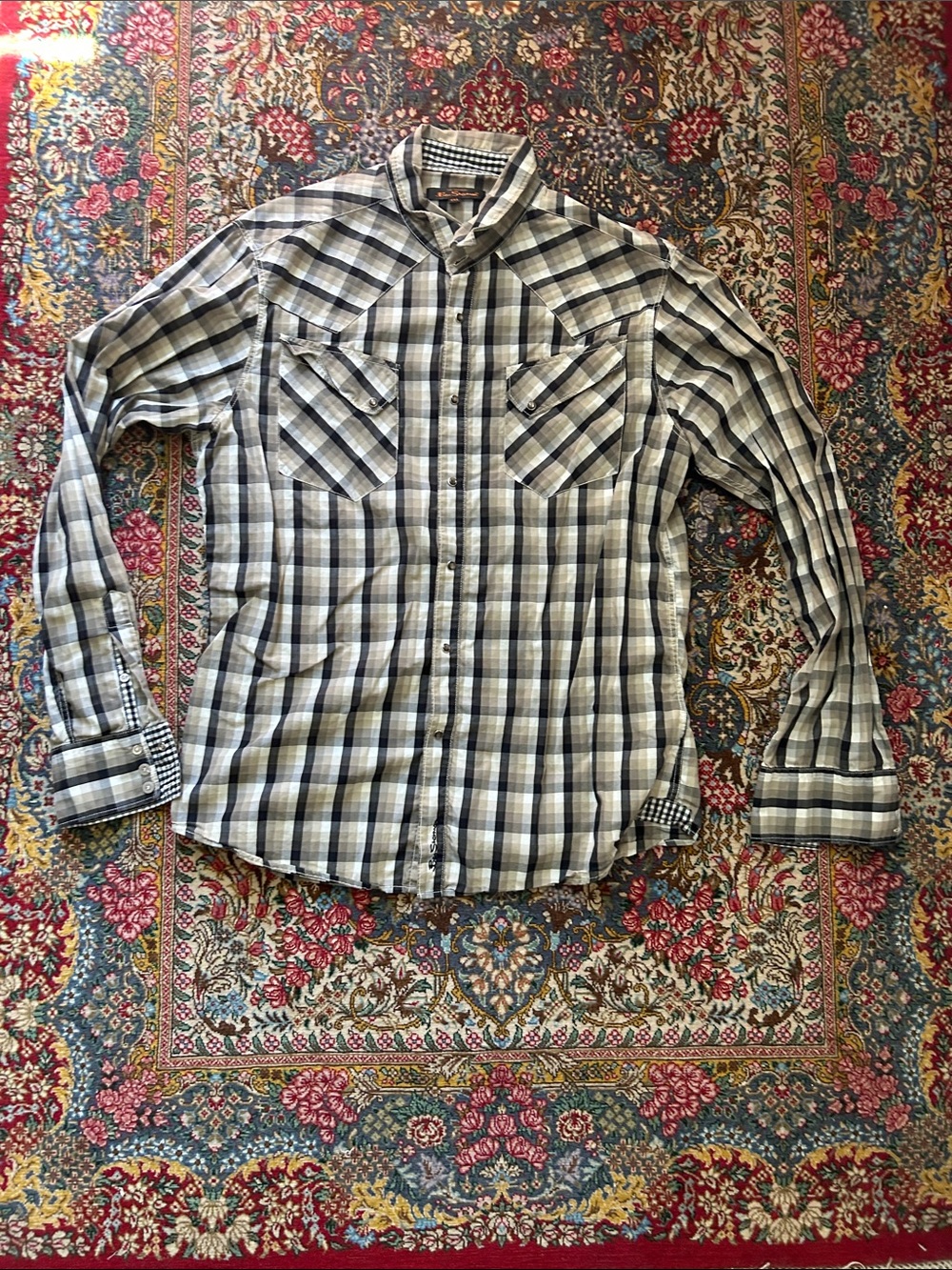 Ben Sherman Men's Long-Sleeve Plaid Snap Button-Down Shirt in White and Gray